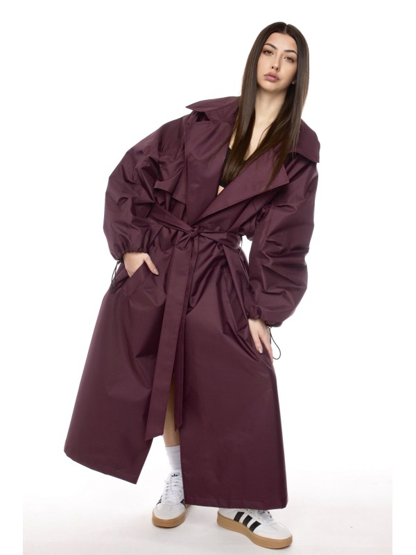 Oversize maxi trench coat in burgundy