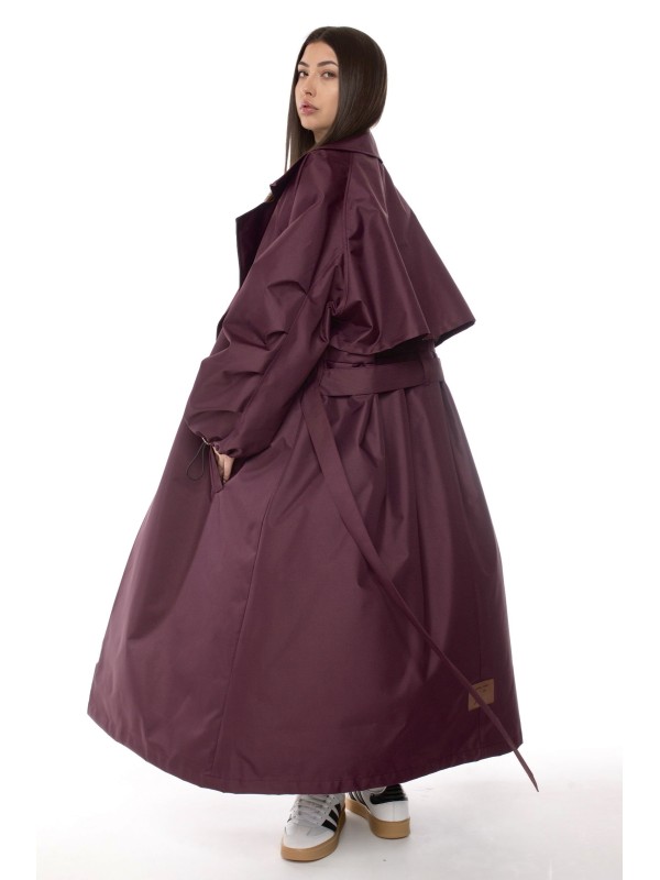 Oversize maxi trench coat in burgundy