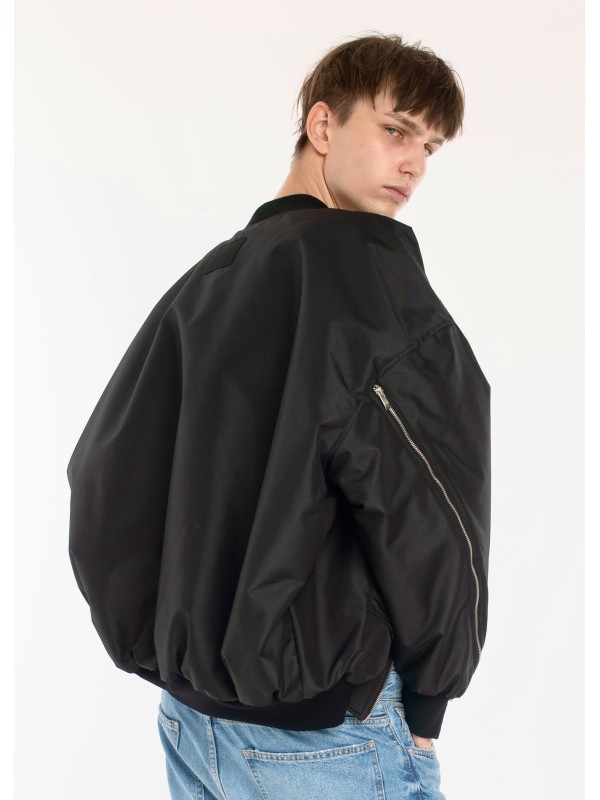 copy of Oversized zipper bomber jacket in black