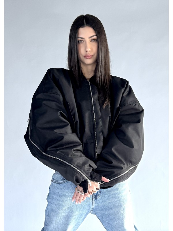 Shorty zipper oversized bomber jacket in black