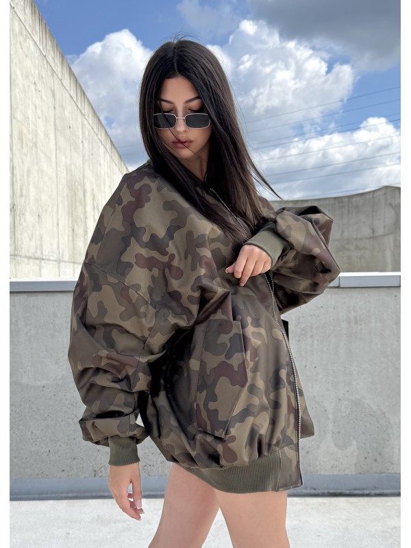 Bomber oversize jacket in camo