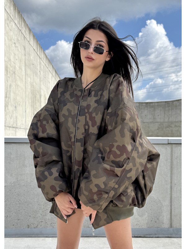 Bomber oversize jacket in camo