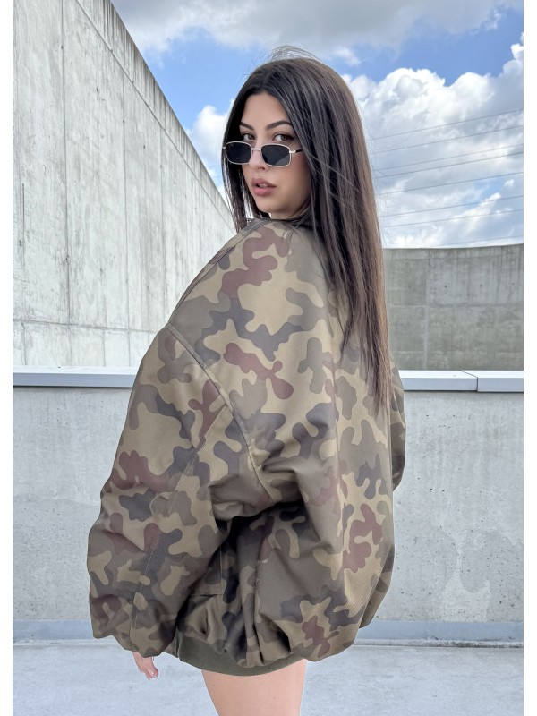 Bomber oversize jacket in camo