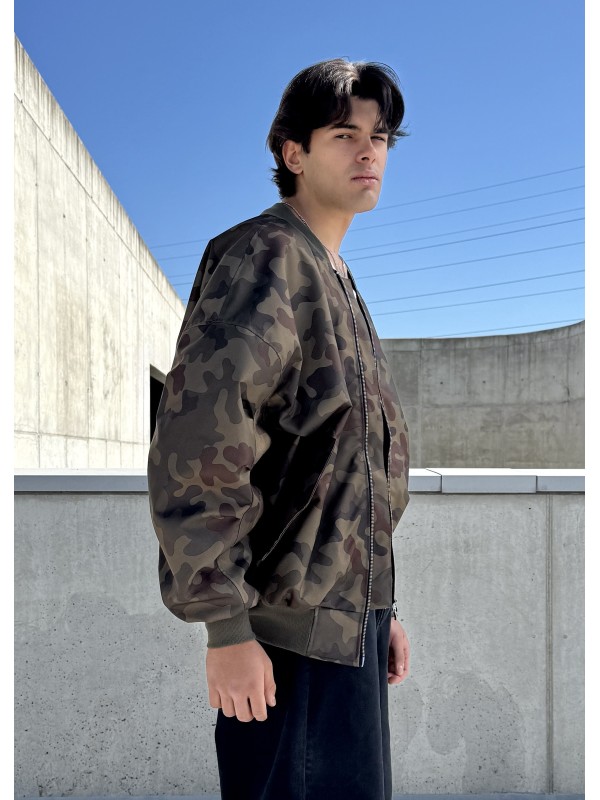Men's Bomber oversize jacket in camo