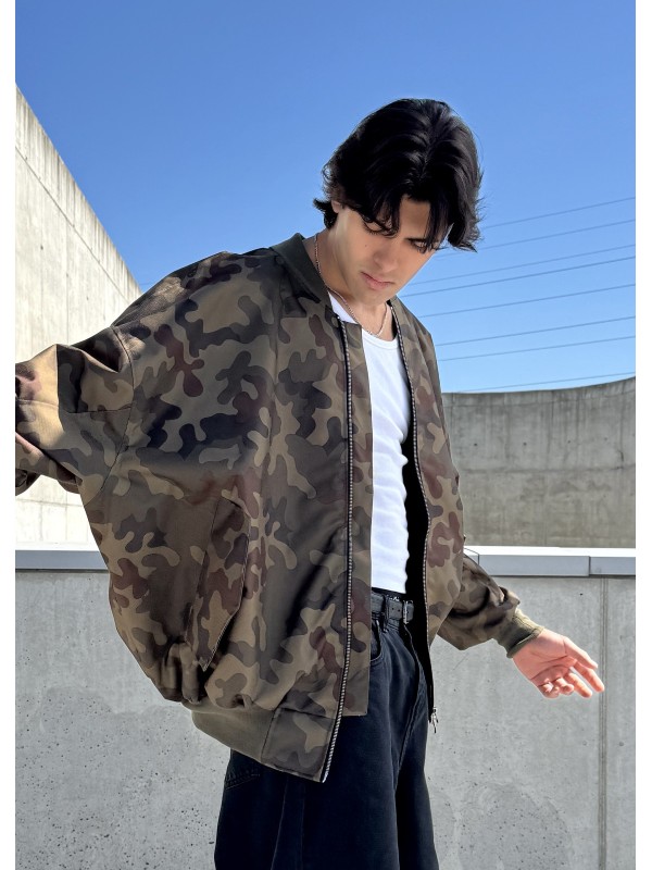Men's Bomber oversize jacket in camo
