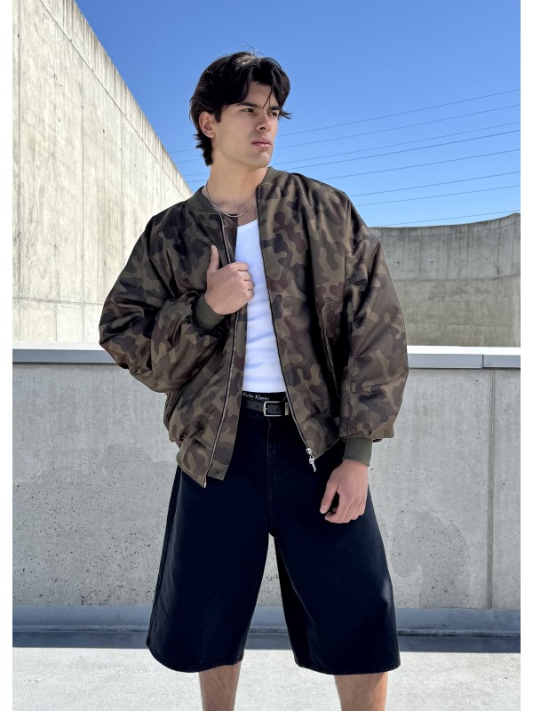 Men's Bomber oversize jacket in camo