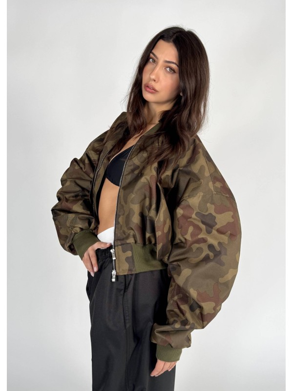 Krótka kurtka typu bomber camo