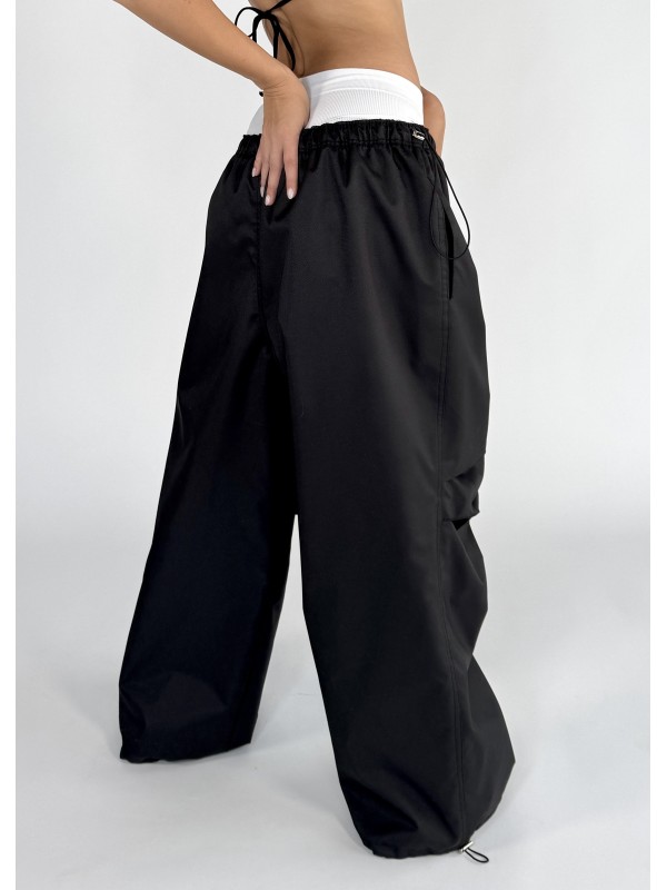 Oversized parachute pants