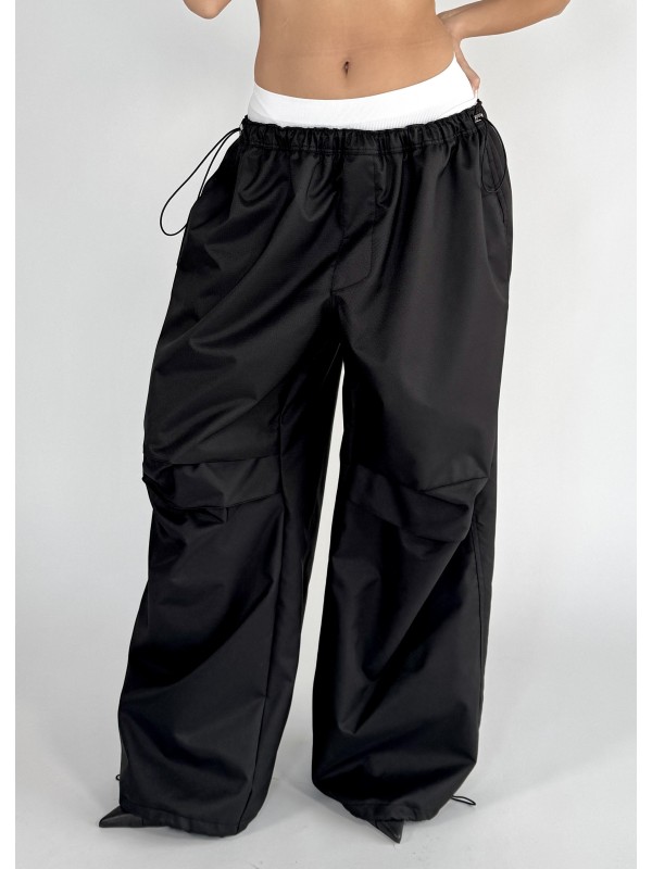 Oversized parachute pants
