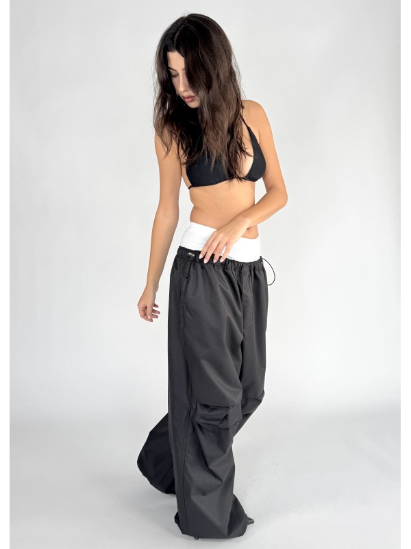 Oversized parachute pants