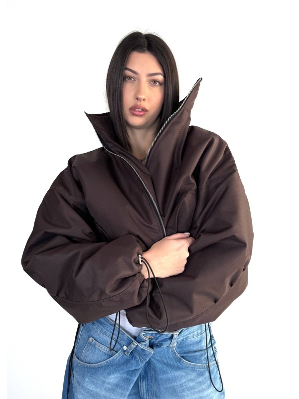 Krótka kurtka typu bomber praline