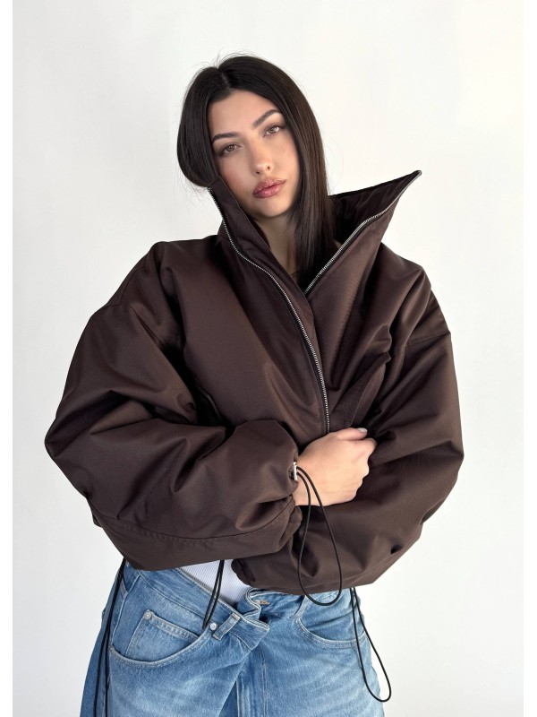 Krótka kurtka typu bomber praline