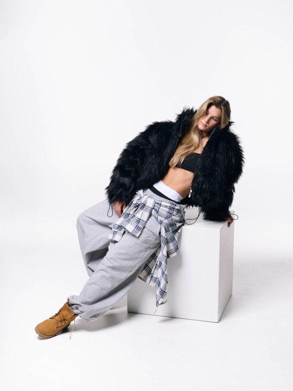 BLACK FAUX FUR(IOUS) JACKET