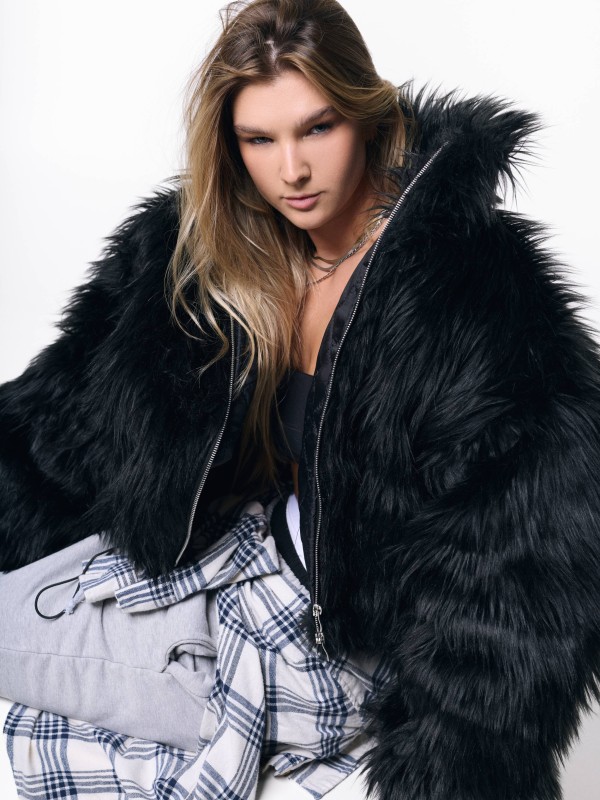 BLACK FAUX FUR(IOUS) JACKET