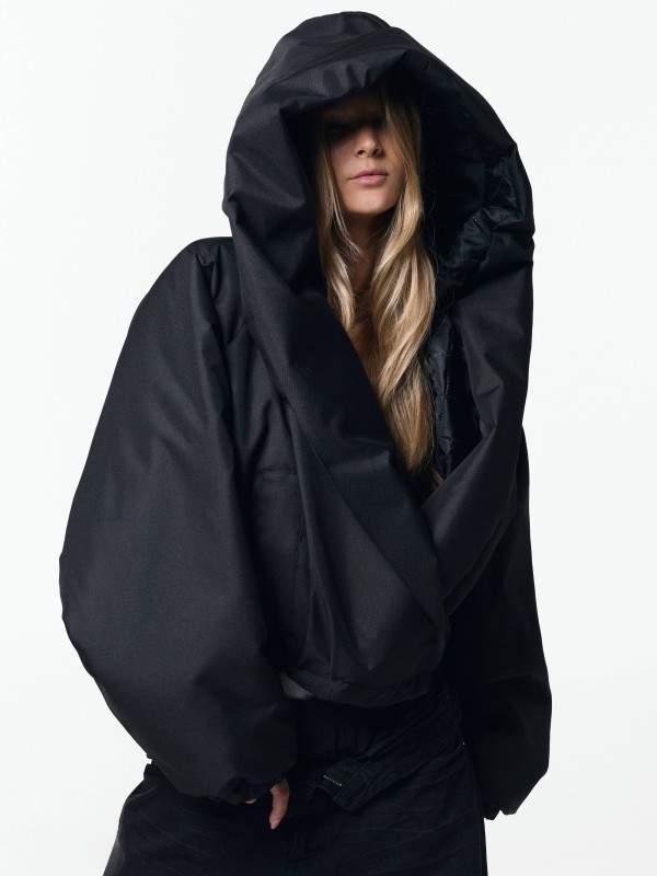 HOODSCAPE BLACK BOMBER JACKET