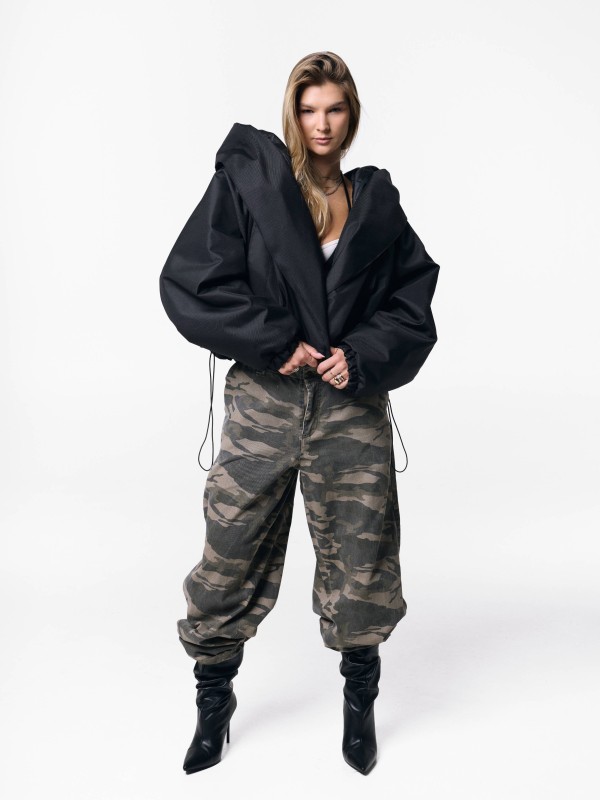 HOODSCAPE BLACK BOMBER JACKET