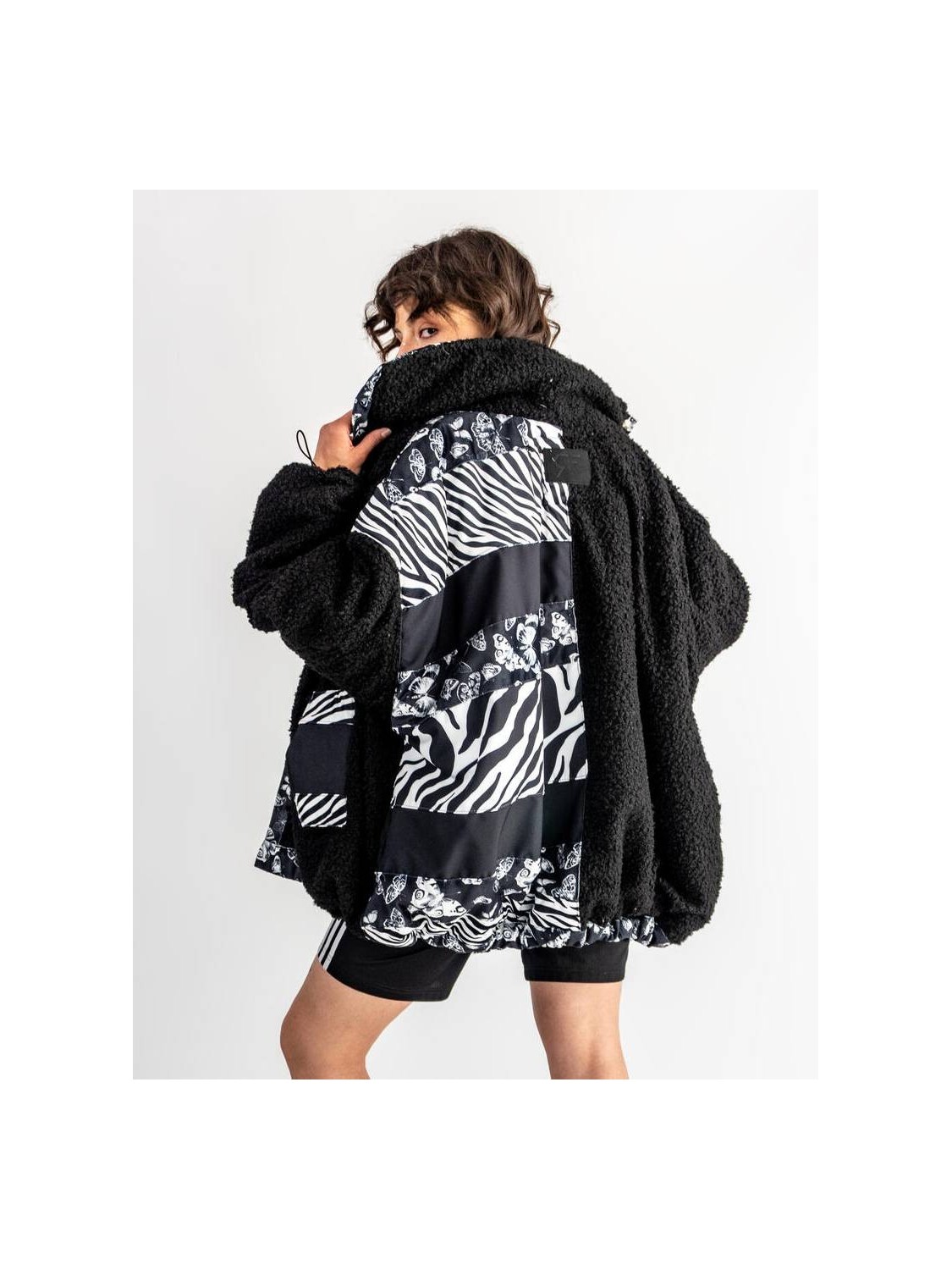 BOMBER CZARNY MOTYLE ZEBRA