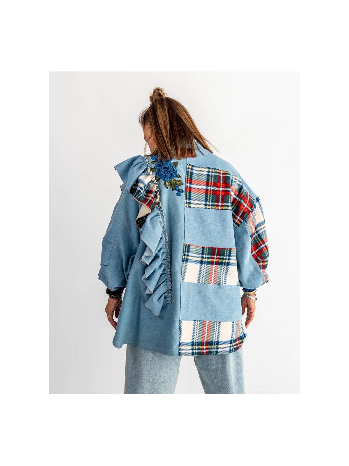 KURTKA KOSZULOWA JEANS FALBANA KRATA