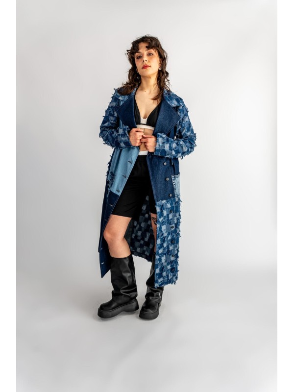 PŁASZCZ JEANS PATCHWORK NIEBIESKI