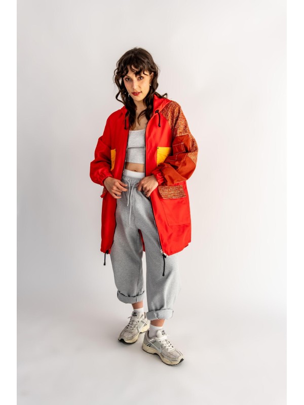 PARKA CZERWONA ŁATY